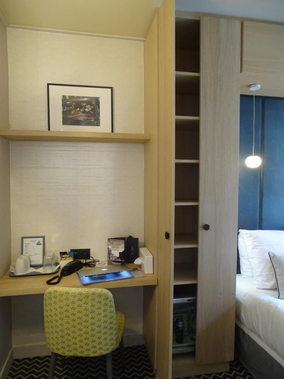 Double Room,891147247:JPEG